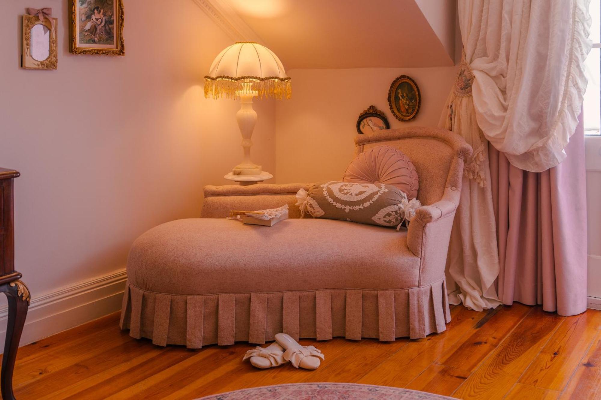 Double Room,1769916062:JPEG